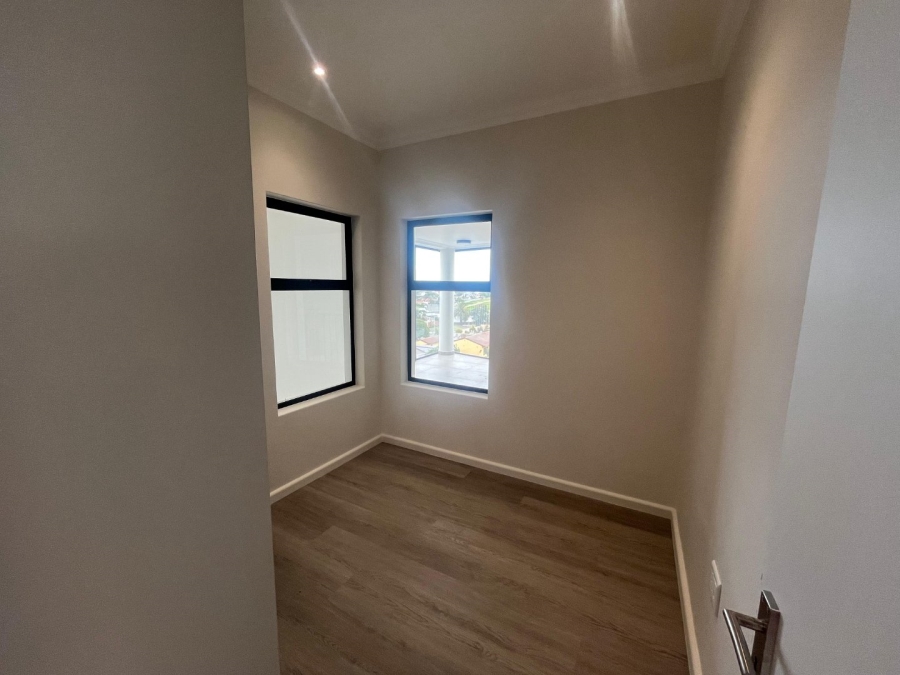 2 Bedroom Property for Sale in Flamingo Vlei Western Cape